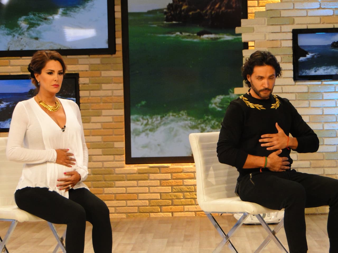 Yoga para embarazadas con Alejandro Maldonado