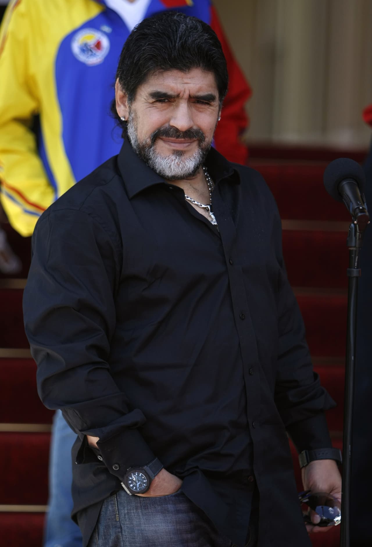 Diego Armando Maradona en el palacio presidencial en Venezuela