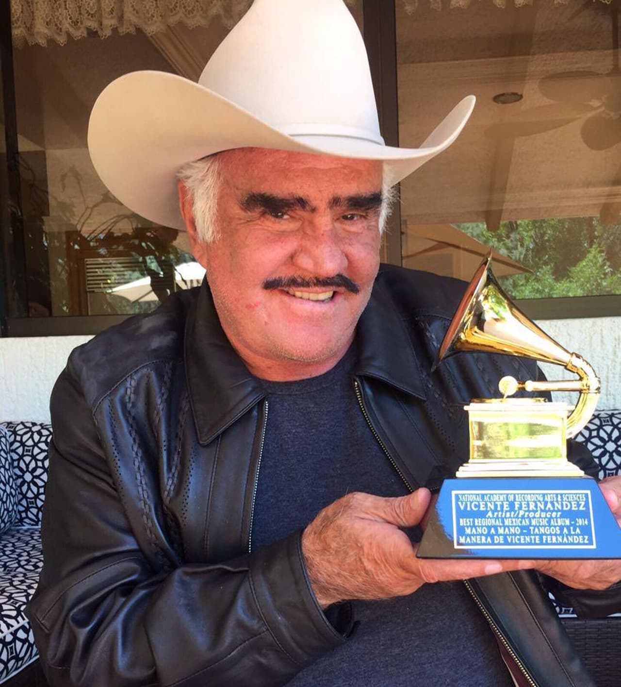 Vicente Fernández ya no está intubado y dejan sin palabras al destapar el procedimiento quirúrgico que le hicieron