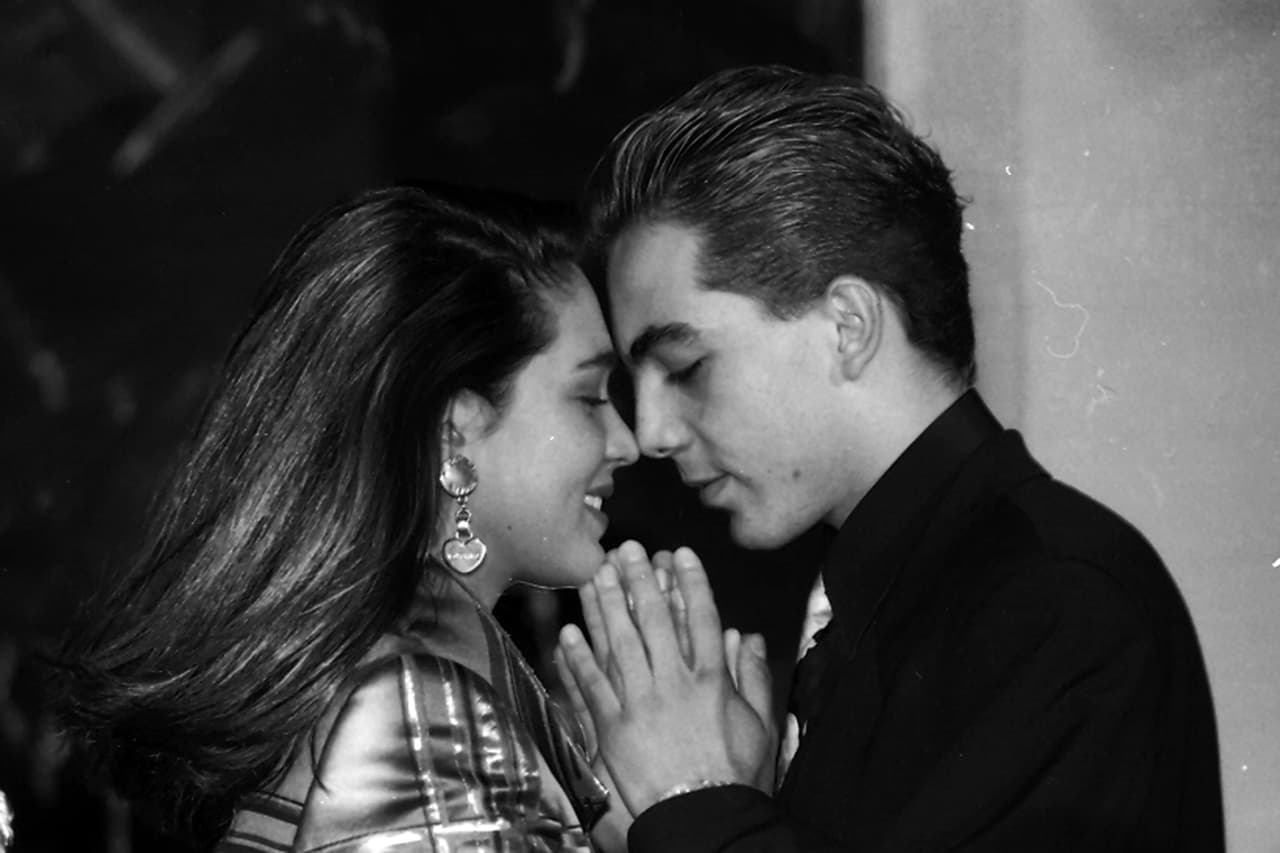 Sin embargo, Verónica Castro no es el único romance que Yolanda Andrade ha hecho público. En su historial amoroso también se encuentra Cristian Castro, a quien conoció en 1992 en la telenovela ‘Las secretas intenciones’. De acuerdo con la conductora, el romance con el cantante fue fugaz.