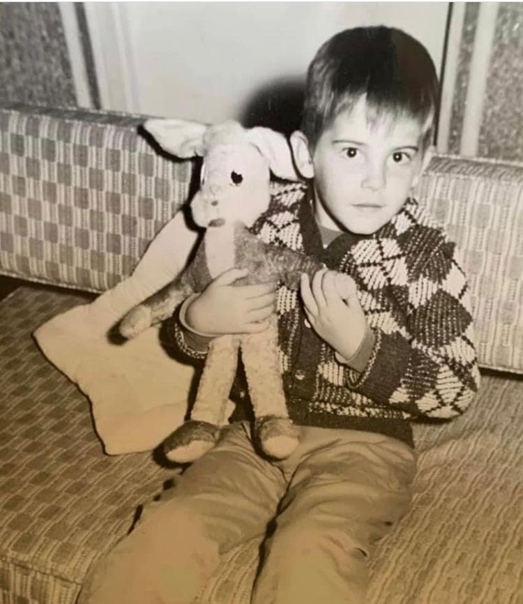 Pero ¿qué tal de chiquito? Desde pequeño tiene una de las miradas más reconocidas de las telenovelas.