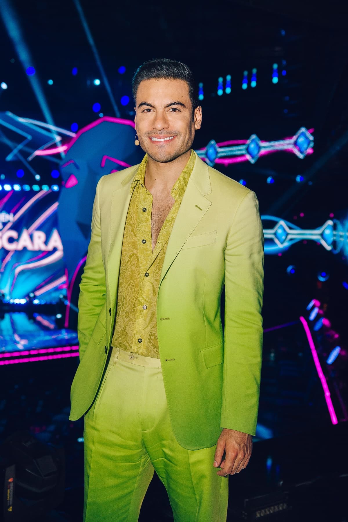Carlos Rivera conoce a su crush de secundaria y habla de ella sin tapujos