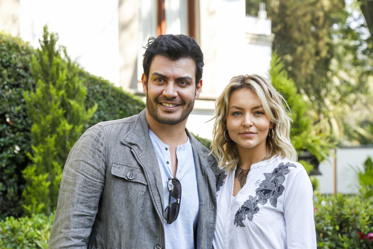 Aunque la novela es un thriller, la pareja protagónica vivirá una gran historia de amor.