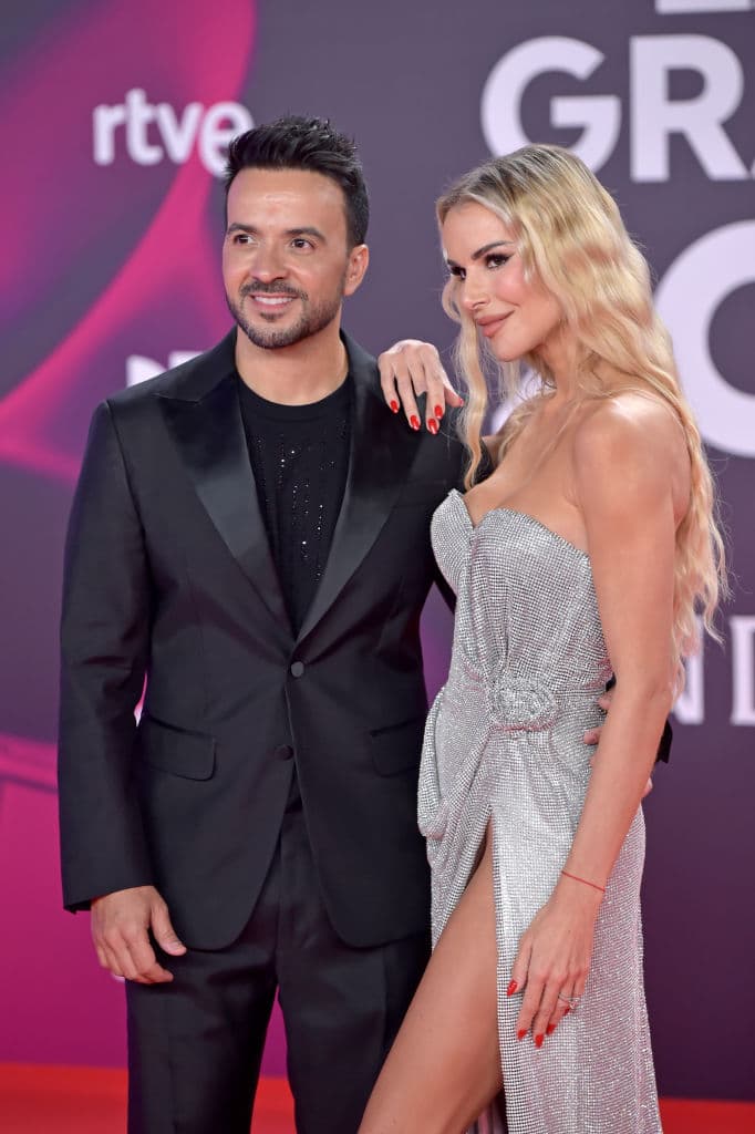Luis Fonsi y su esposa Águeda López