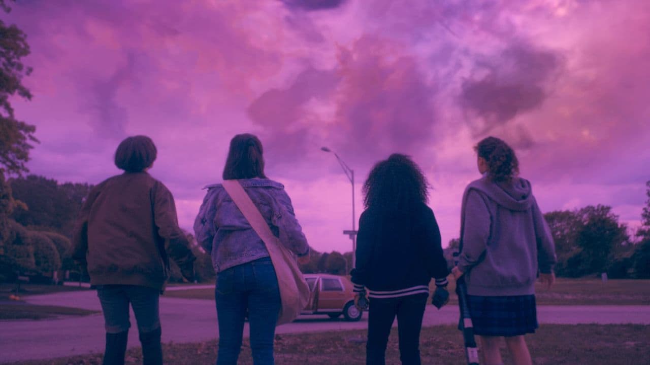 Paper Girls: Elenco, sinopsis y más detalles sobre la serie con viajes en el tiempo