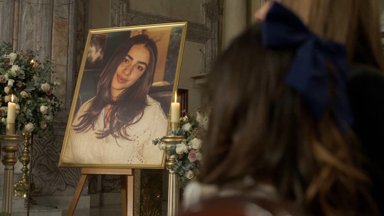 Regalo De Amor: Capítulo Completo 73 - El funeral de Fedra