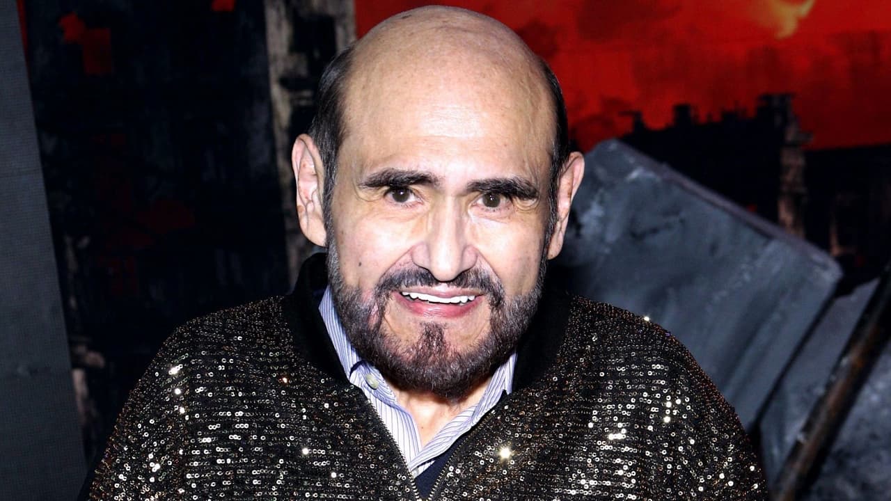 Édgar Vivar reaparece públicamente tras enfrentar rumores de muerte; lanza fuerte mensaje a excompañero de 'El Chavo del 8'