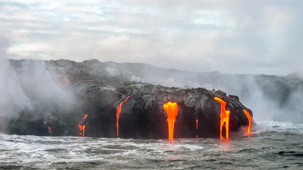 <h2 class="cms-H2-H2">Kilauea</h2>