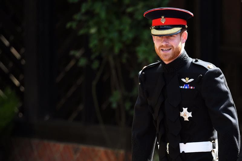 Príncipe Harry lució nervioso durante la ceremonia