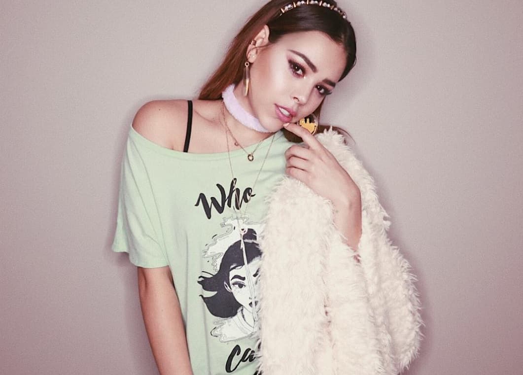 Danna Paola es sorprendida con la llegada de un bebé a la familia