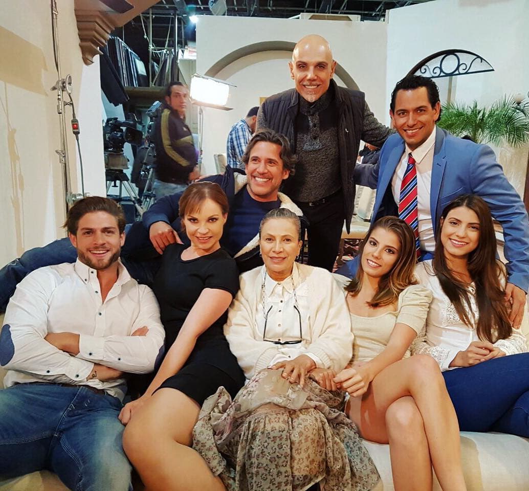 En 2016, Bárbara fue parte del elenco del melodrama ‘Un camino hacia el destino’. “Estoy muy feliz, súper contenta. (Es) una historia genial. Mi sueño es, aparte de hacer cine, volverme una gran actriz y estoy segura de que lo voy a lograr”, comentó en entrevista al sitio ‘El siglo de Durango’ en julio de ese año.