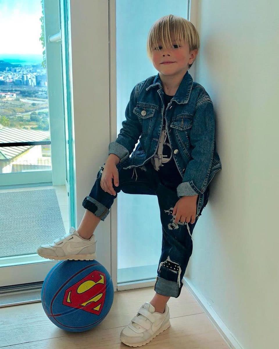 Shakira muestra lo mucho que ha crecido su hijo Sasha