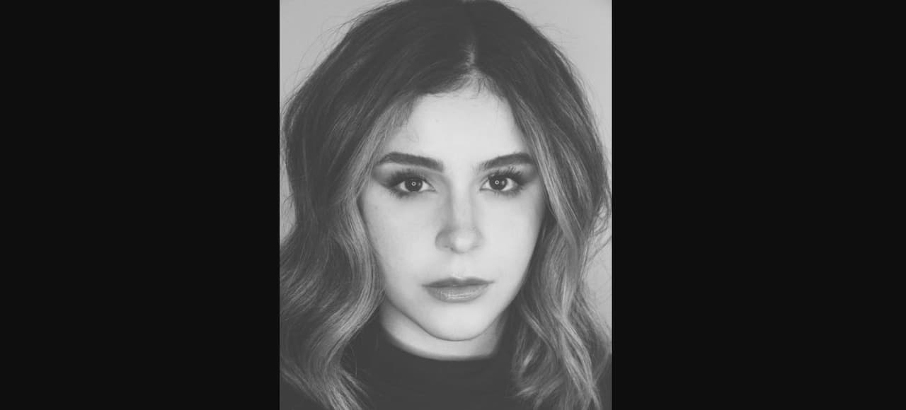 "Fui al salón y les dije que quería aclararme el pelo, pero les dije que quería que fuera poco a poco porque traía tinte negro y no quería que se me maltratara", contó.