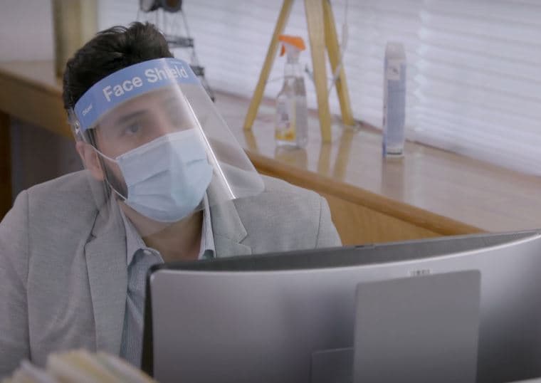 Tras varios meses de contingencia por el virus del covid-19, 'La Rosa de Guadalupe' se arriesga a hablar por primera vez sobre el tema y las medidas de prevención que ha adoptado la sociedad en su ya nueva normalidad.