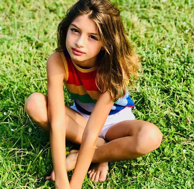 Por su parte, Kailey es una niña de 10 años que suele compartir videos que muestran cómo se divierte en sus ratos libres junto a su hermano y papás.