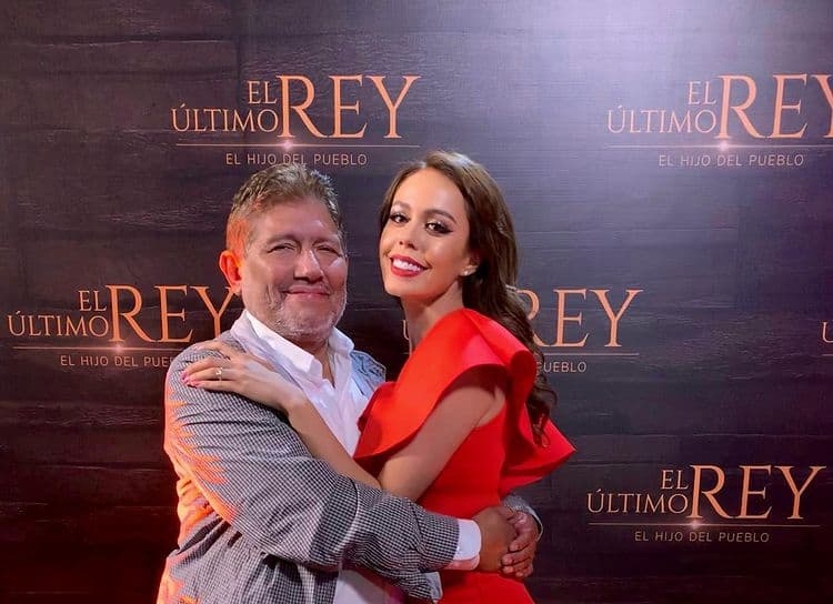 Eva Daniela y Juan Osorio disfrutan de un año de noviazgo.