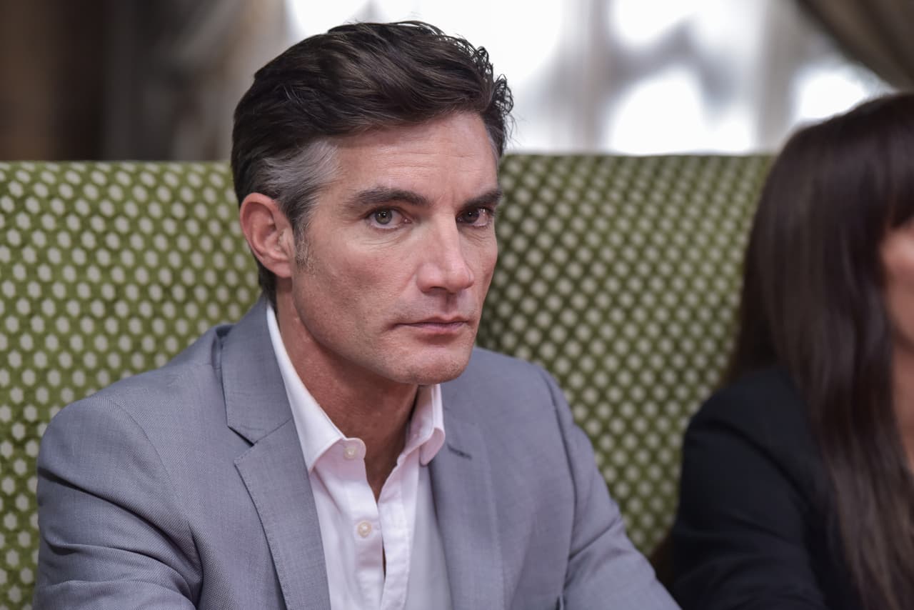 Víctor González confiesa que la ambición cegará a su personaje en “Quererlo Todo”