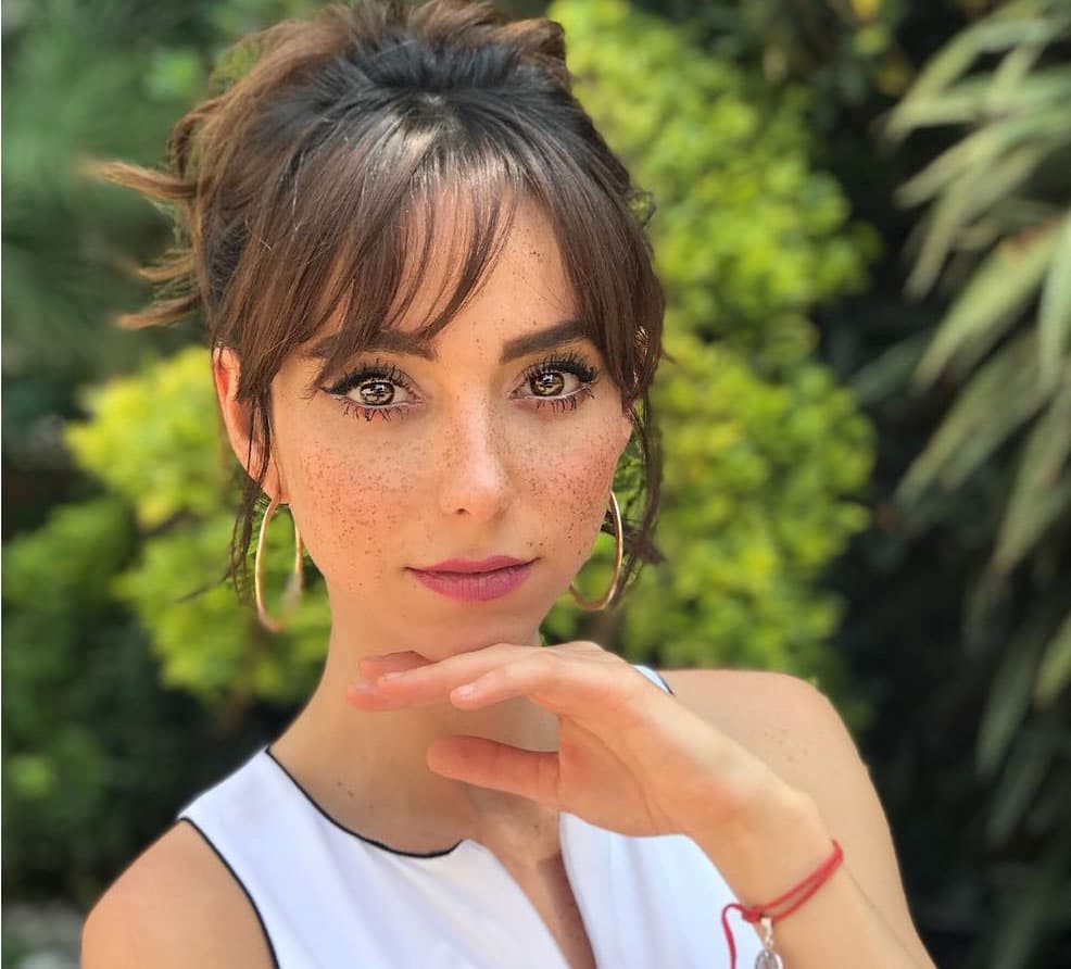 Natalia Téllez publica por 'error' foto que confirma romance con Chumel Torres