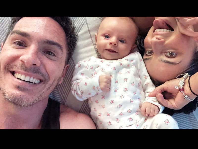 La pareja presume que son una familia muy divertida.
