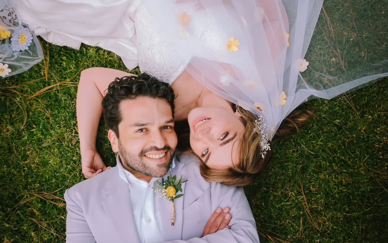 Daniela Luján y Mario Monrroy.