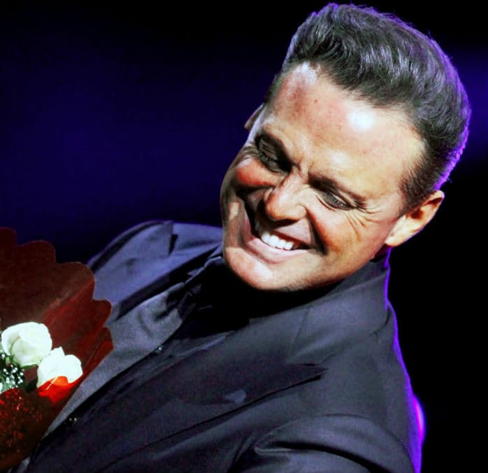 Luis Miguel vuelve al top ten con canción de 1987