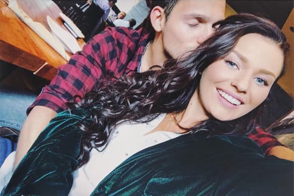 Fue en 2014 que comenzó el romance entre Emmanuel Palomares e Irina Baeva, quienes en ese entonces comenzaban a forjar su carrera como actores.