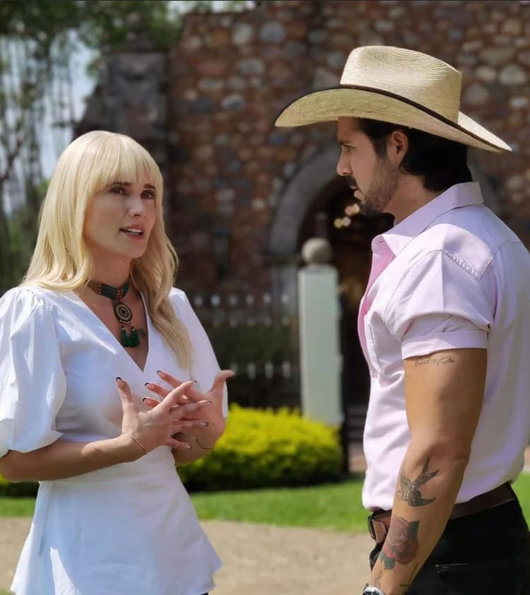Kimberly Dos Ramos, quien reaccionó a la publicación del actor, será la gran rival del personaje de 'La Desalmada' y luchará a toda costa por el amor de 'Rafael' (José Ron).