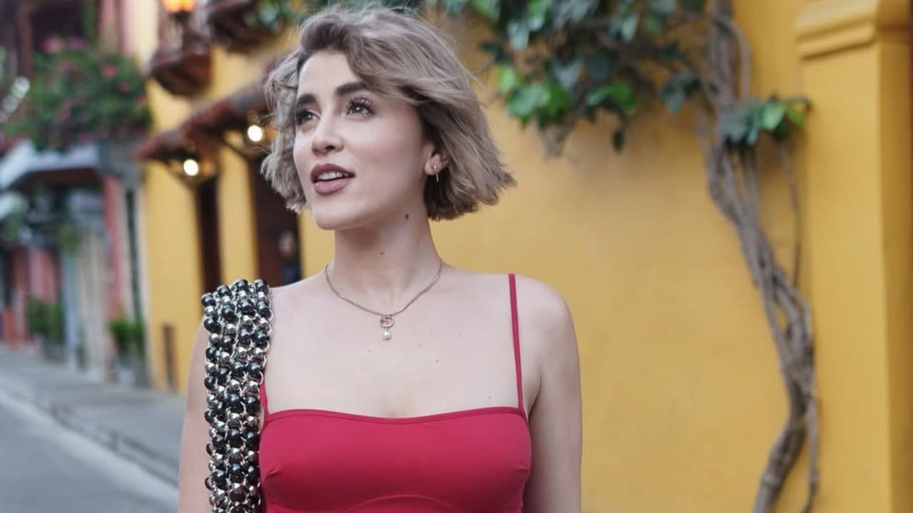 Cassandra Sánchez-Navarro visita reclusorio femenil inspirada por su papel en 'Mujeres Asesinas', y, devastada, revela: "Salí con el corazón roto"