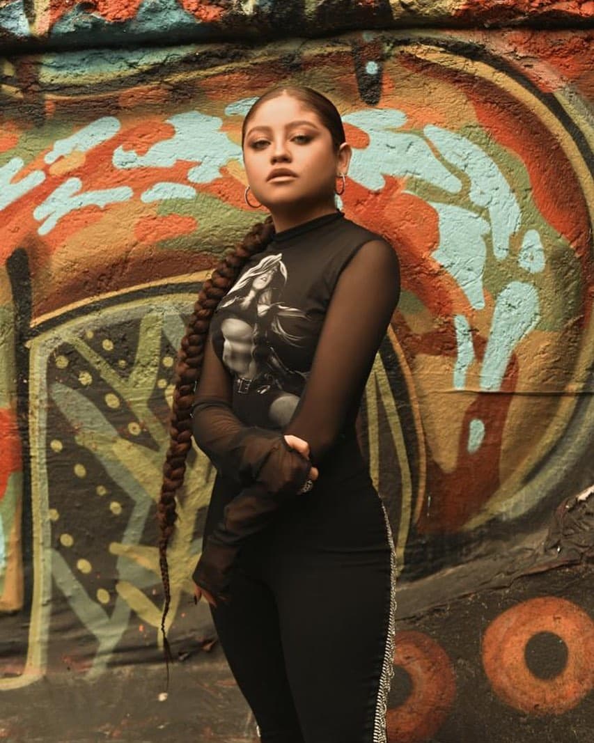 Karol Sevilla vivió estresante momento durante la grabación de un video