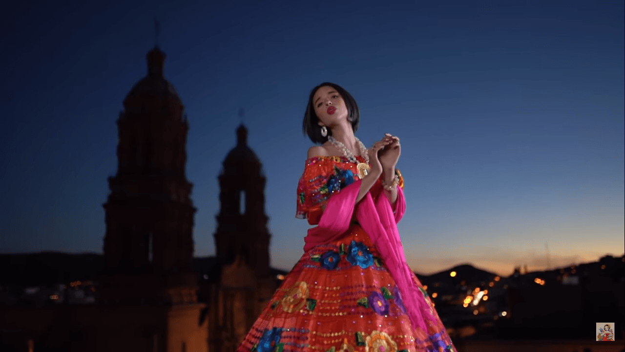 Ángela Aguilar cuenta cómo se dio la colaboración con Nodal y cuándo se grabará