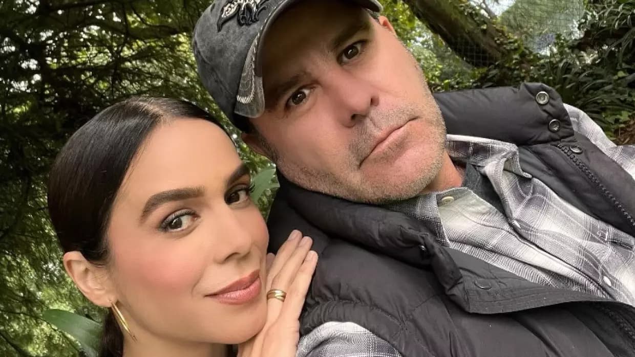 Bibi Gaytan y Eduardo Capetillo