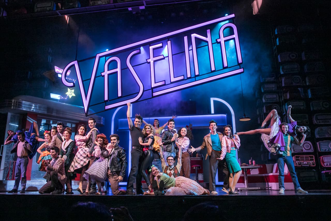 Asiste a disfrutar Vaselina en el Teatro San Rafael.