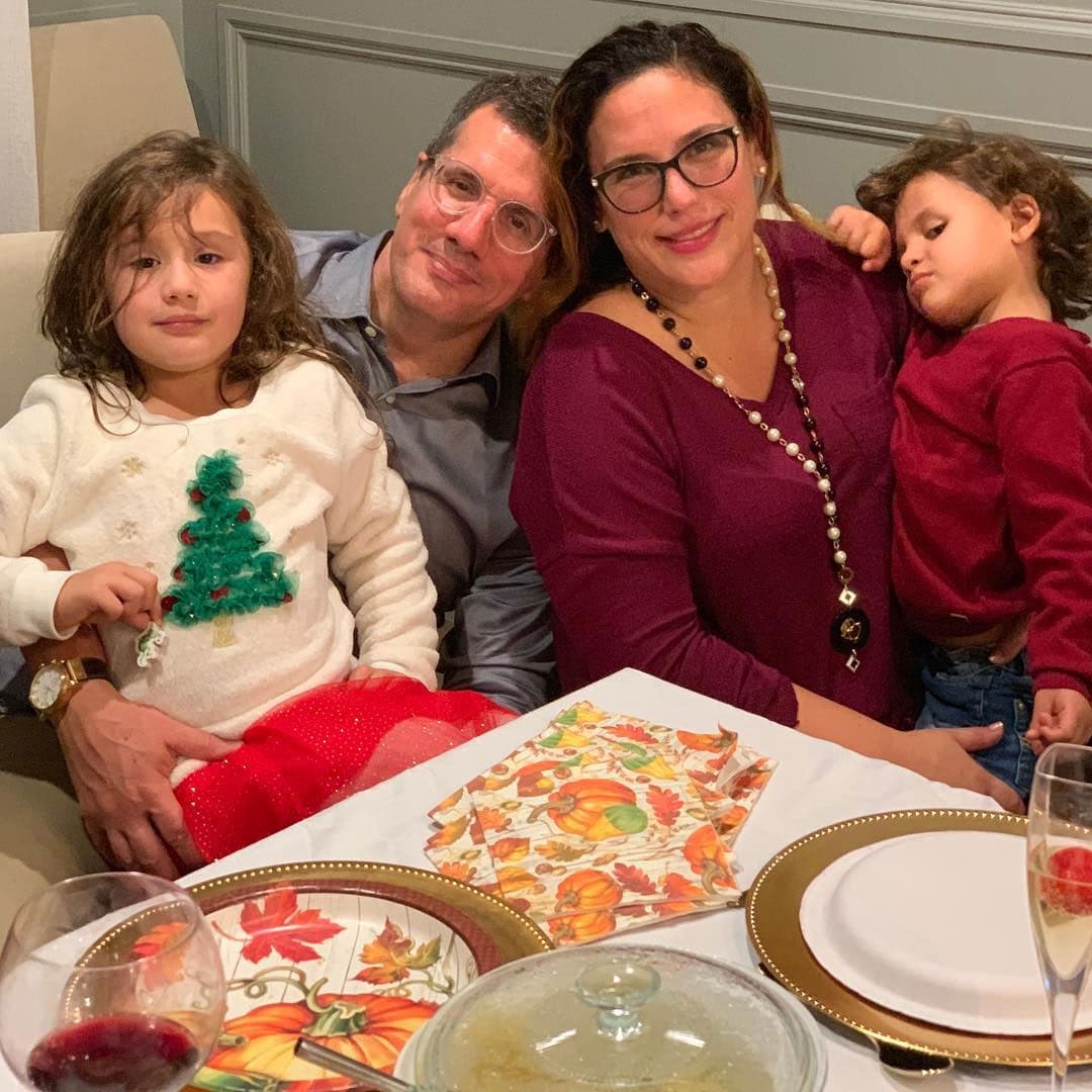 Angélica Vale compartió en Instagram una fotografía en la que muestra lo mucho que han crecido sus retoños, Angélica Masiel y Daniel Nicolás, de de 7 y 5 años respectivamente.