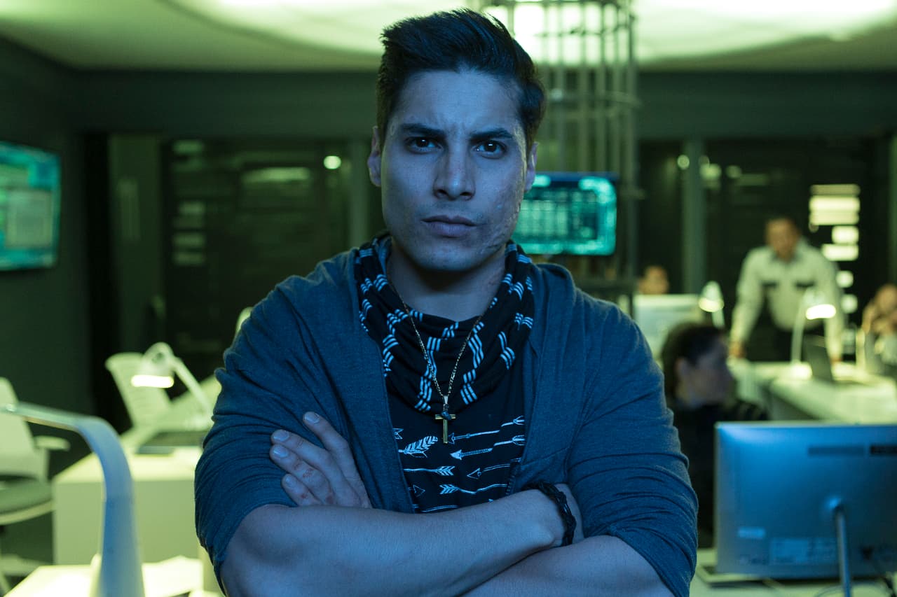 ¿Podrá "Manu" ser feliz al lado de "Andrea"? ¿Podrá vencer a la mafia del poder? Descúbrelo de lunes a viernes a las 9:30 pm. con Las Estrellas.