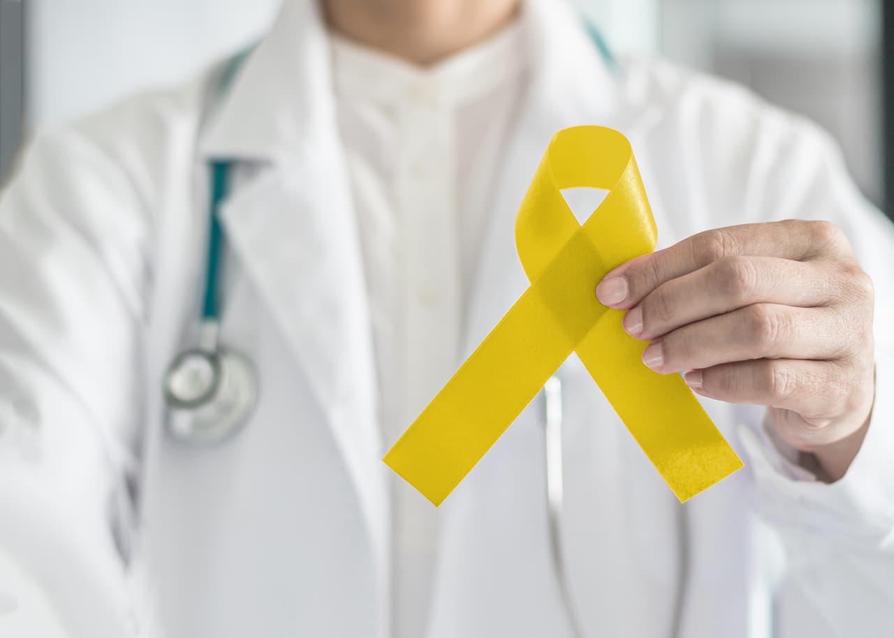 Si necesitas ayuda, puedes llamar a: SAPTEL 52 59 81 21, Voz Pro Salud Mental 19 97 50 40 y 9 97 50 41.