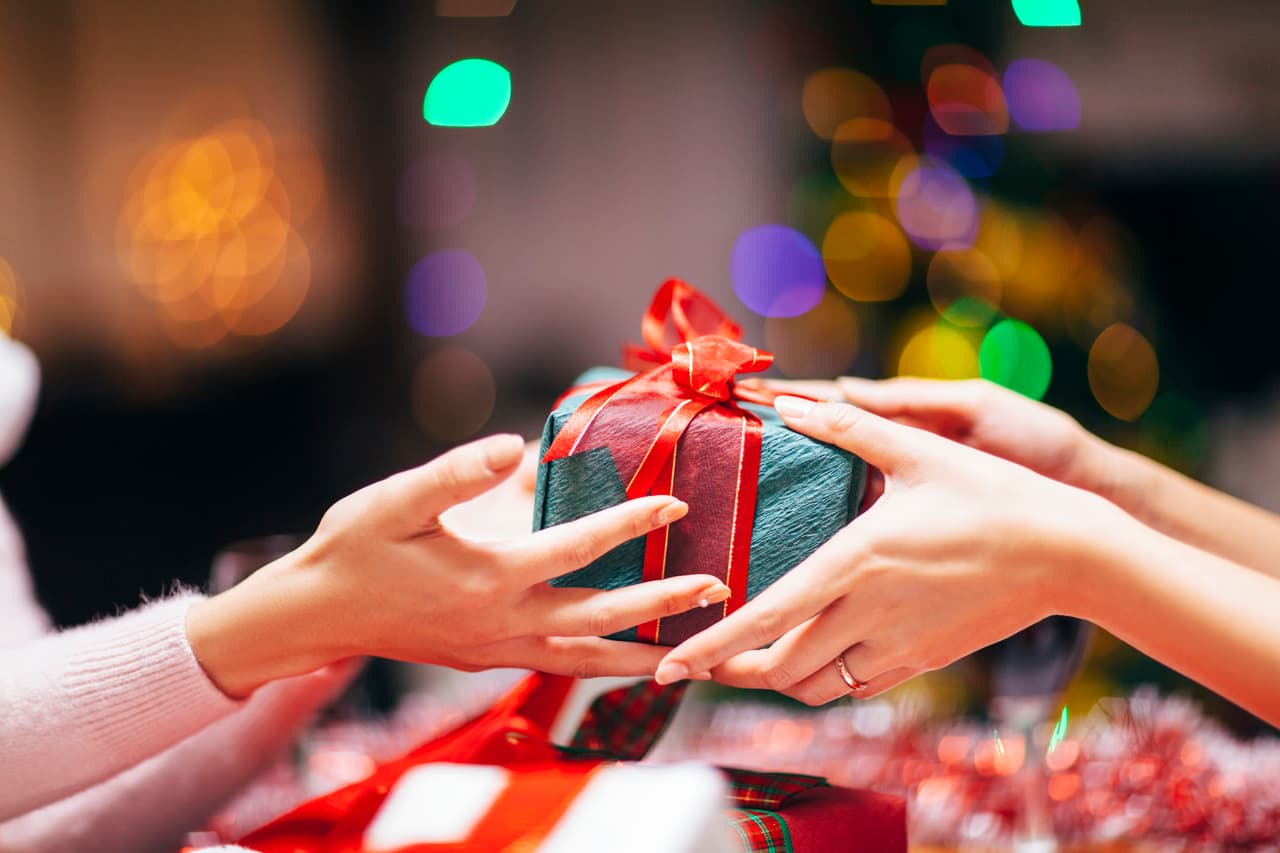 Tres apps para organizar el intercambio navideño