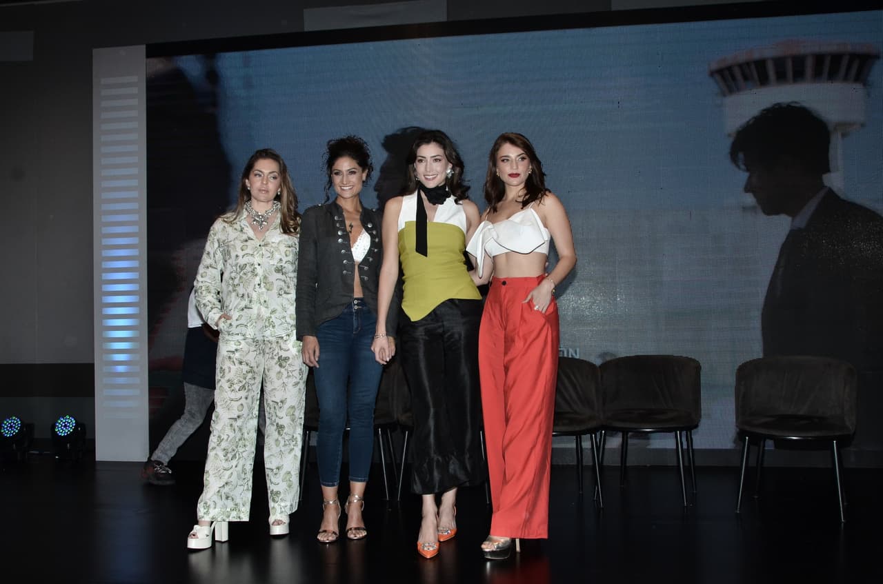 Protagonistas de 'Fugitivas' en la presentación oficial de la telenovela