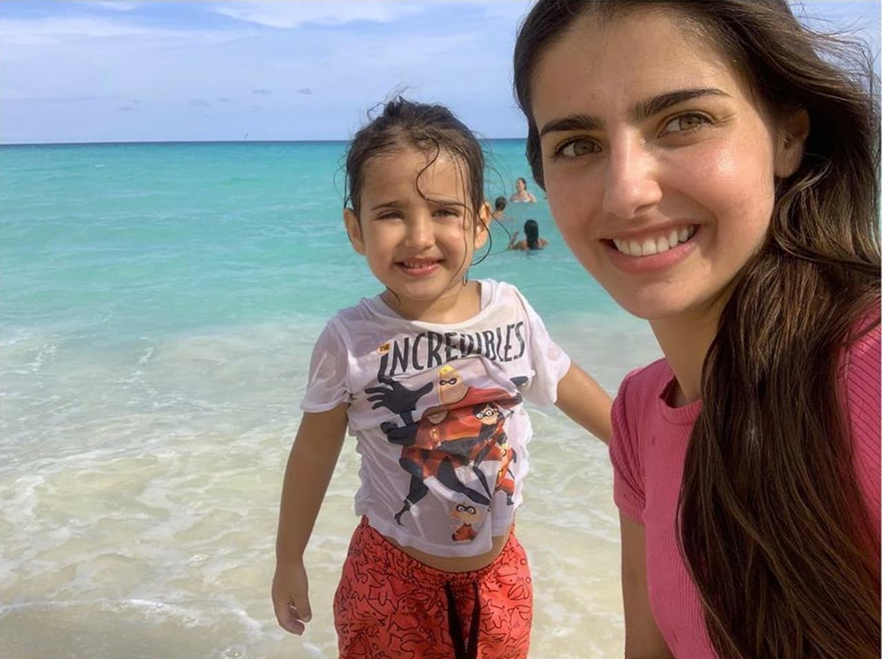 Michelle Renaud muestra el talento de su hijo como pintor: “Este bebé me mata de amor”
