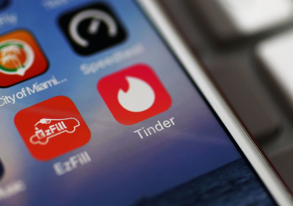 Tips para tener éxito en Tinder y otras plataformas de citas