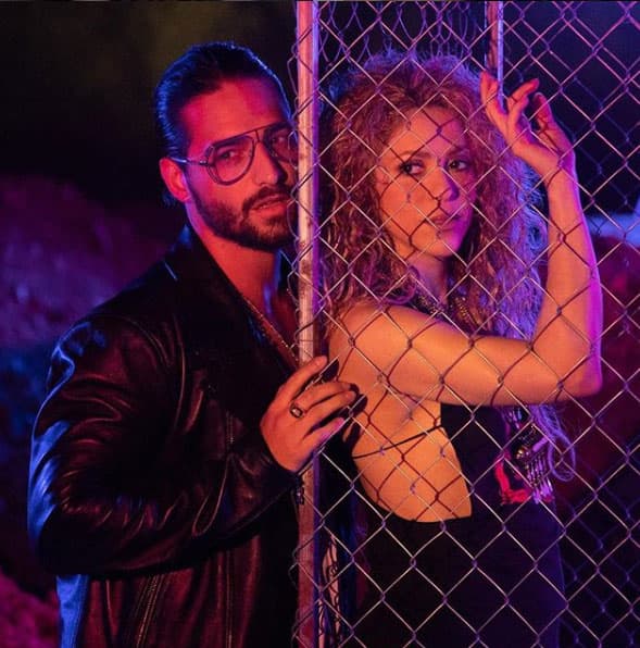 En junio 2016, lanzó su sencillo “La Bicicleta” junto a su coterráneo Carlos Vives. Este tema rompió récord permaneciendo 18 semanas consecutivas en el puesto #1 en Colombia. Su siguiente sencillo "Chantaje" junto a Maluma se ha convertido en uno de los éxitos más grandes de la música latina con más de 2 mil millones de vistas en YouTube. Además, alcanzó el puesto #1 en la lista Latin Airplay de Billboard.
