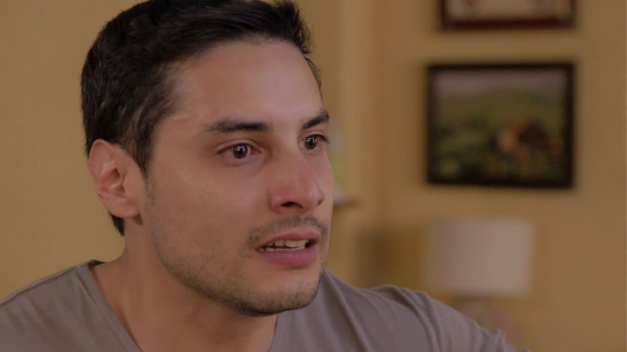 Camila le cuenta a Juan que Mar se va a casar con su papá