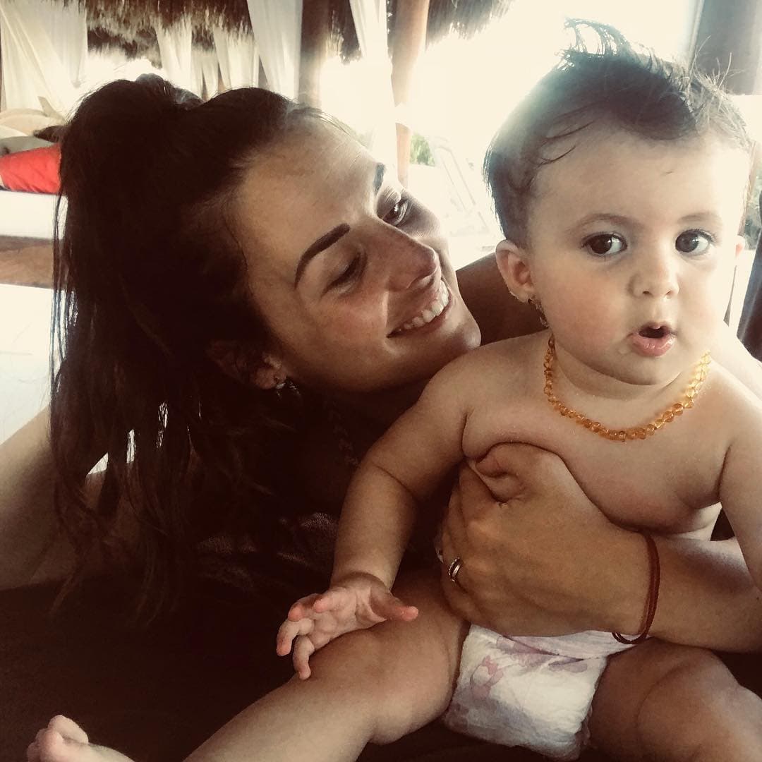 Lúa. Zuria Vega se convirtió en mamá el 11 de enero de 2017 y su hija se ha robado miles de corazones con su belleza.