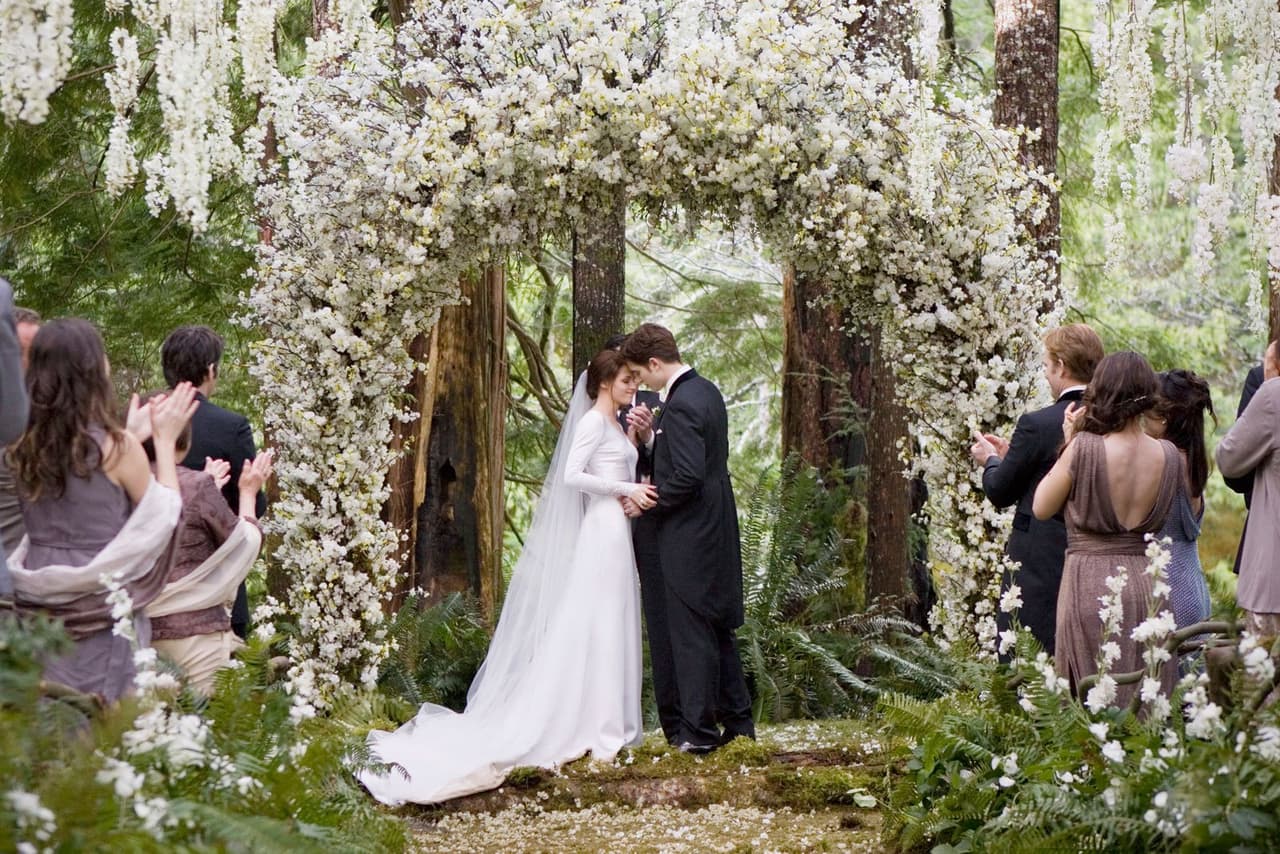'Bella' y 'Edward' se declararon amor eterno en 'Amanecer pt. I'
