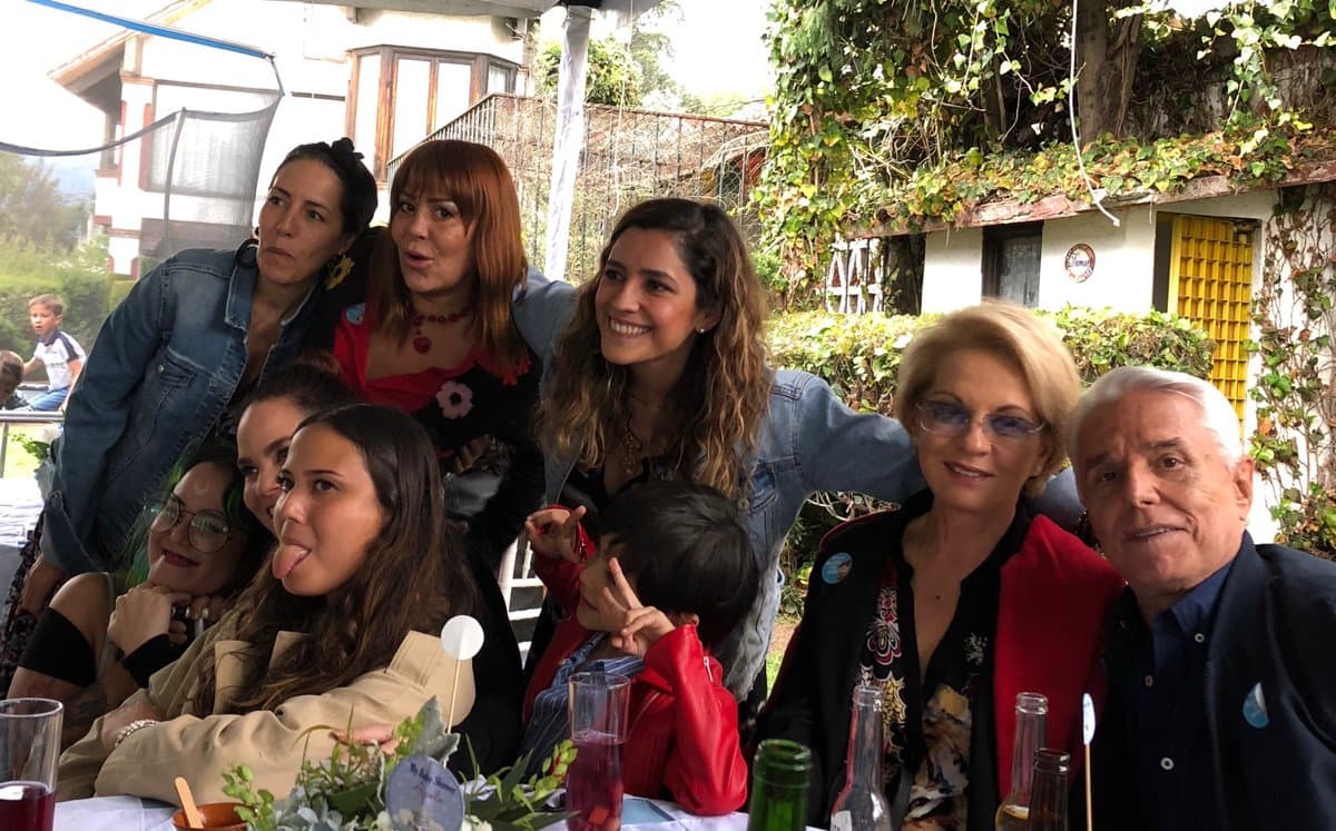 Alejandra Guzmán y Stephanie Salas se reencuentran tras fuertes declaraciones de Frida Sofía