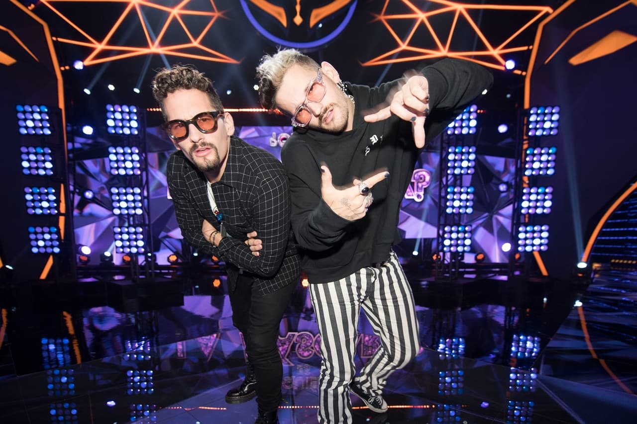 Luego de verlos cantar junto a Disco Ball en ¿Quién es la Máscara? 2020, Mau y Ricky confirmaron su presencia, de la cual un momento muy emotivo, que reúna a la familia Montaner.