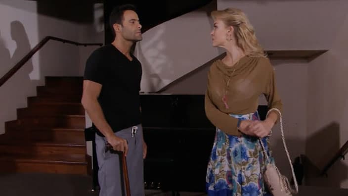 Capítulo 98: Montserrat le pide el divorcio a José Luis