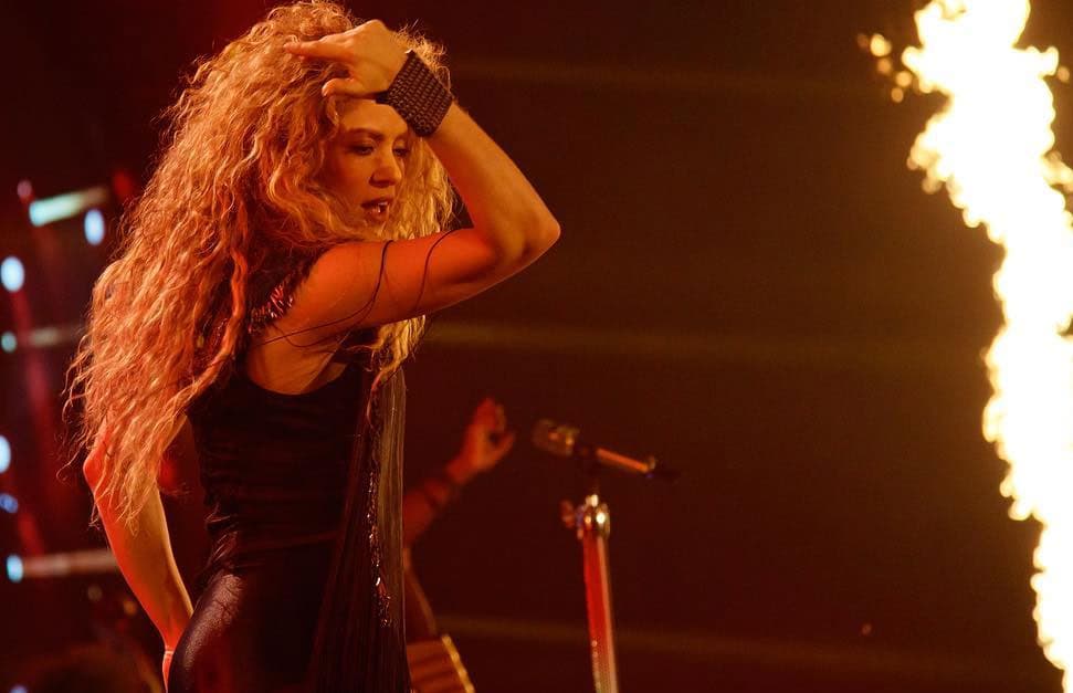 Shakira levanta polémica durante su gira "El Dorado"