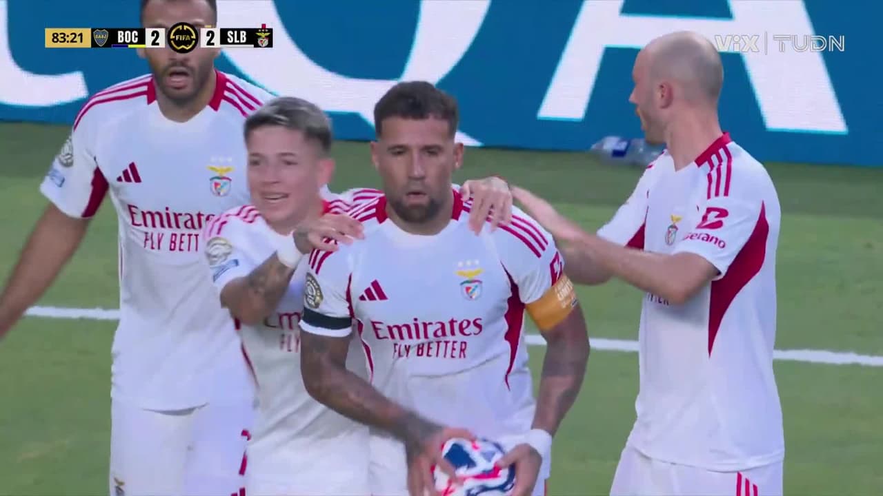 ¡Golazo de Benfica! Otamendi empata de cabeza y explota el Hard Rock Stadium