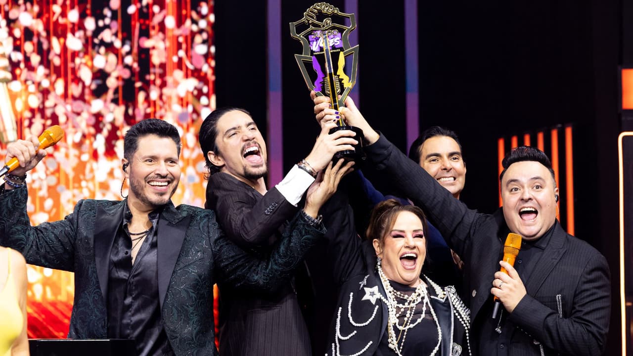 Favoritos celebran el haber ganado Juego de Voces 2026