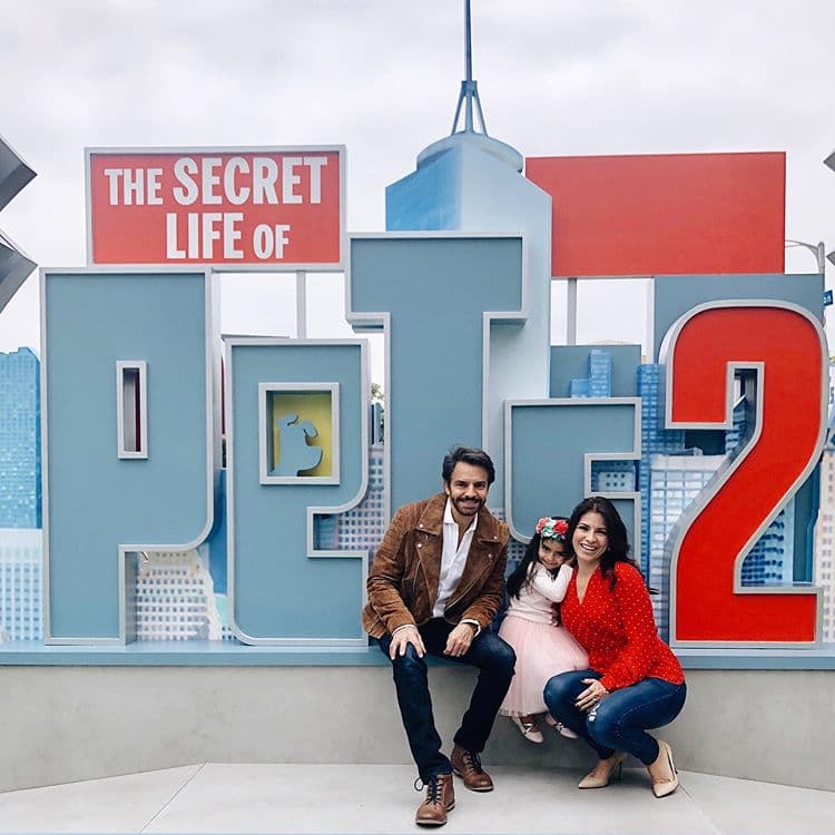 El pasado 2 de junio, Eugenio Derbez y su familia asistieron a la alfombra verde de la película animada ‘La vida secreta de tus mascotas 2’.